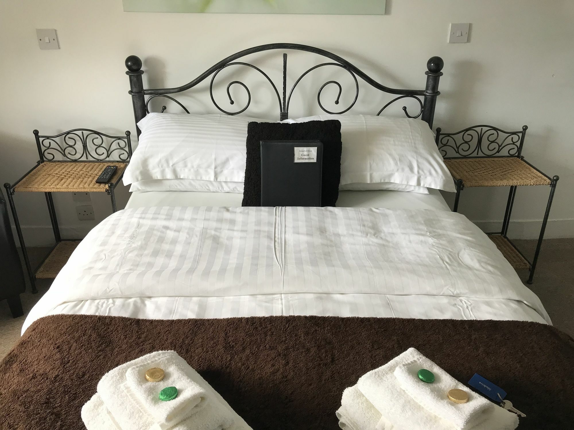 Kempfield House Hove Esterno foto
